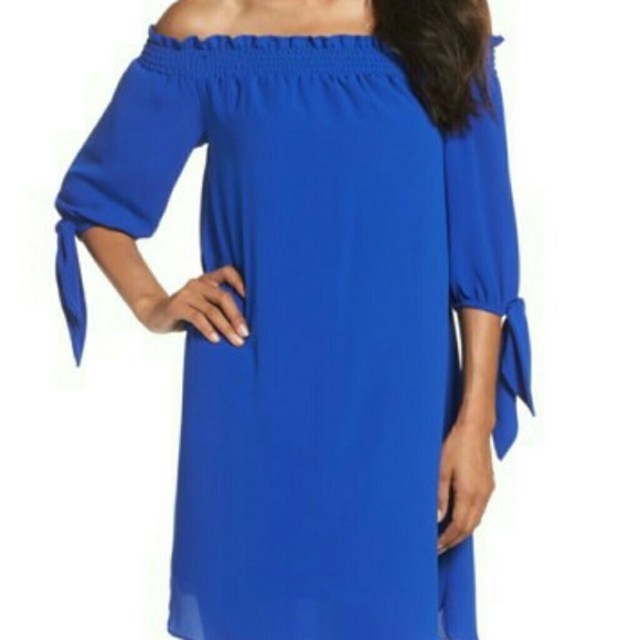 Vince Camuto
Stretch Crepe Shift Dress size 8 BNWT - Picture 7 of 7